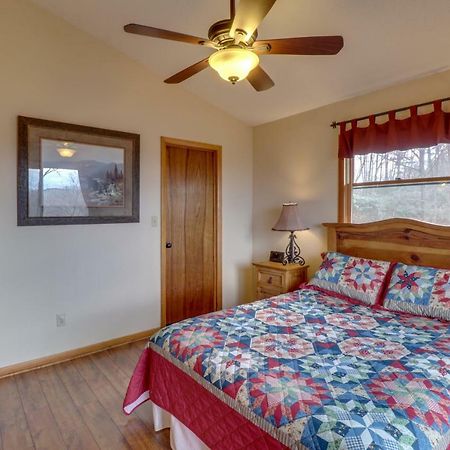 3 Bed 3 Bath Vacation Home In Sylva Eksteriør bilde