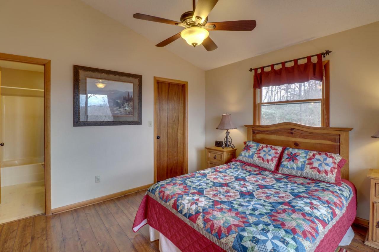 3 Bed 3 Bath Vacation Home In Sylva Eksteriør bilde